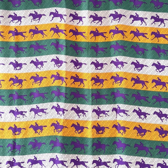 GUCCI Scarf Vintage Equestrian Print Horse & Rider Galloping STUNNING - Picture 5 of 12